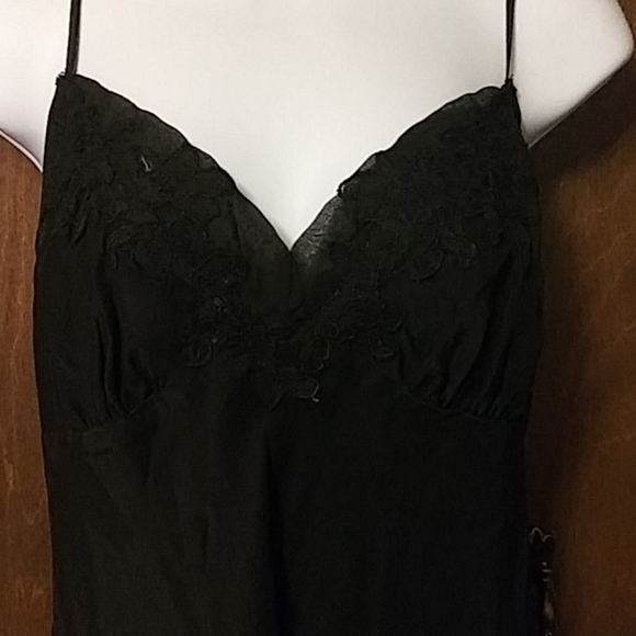 GOLD HARSH Black Silk and Lace Camisole  - Large - Picture 9 of 12